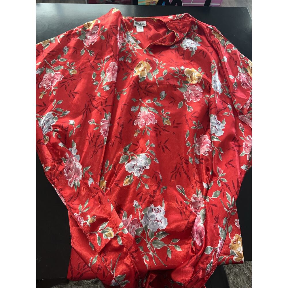 Preowned Women’s Winlar Dress Red With Roses One Size Fits Most